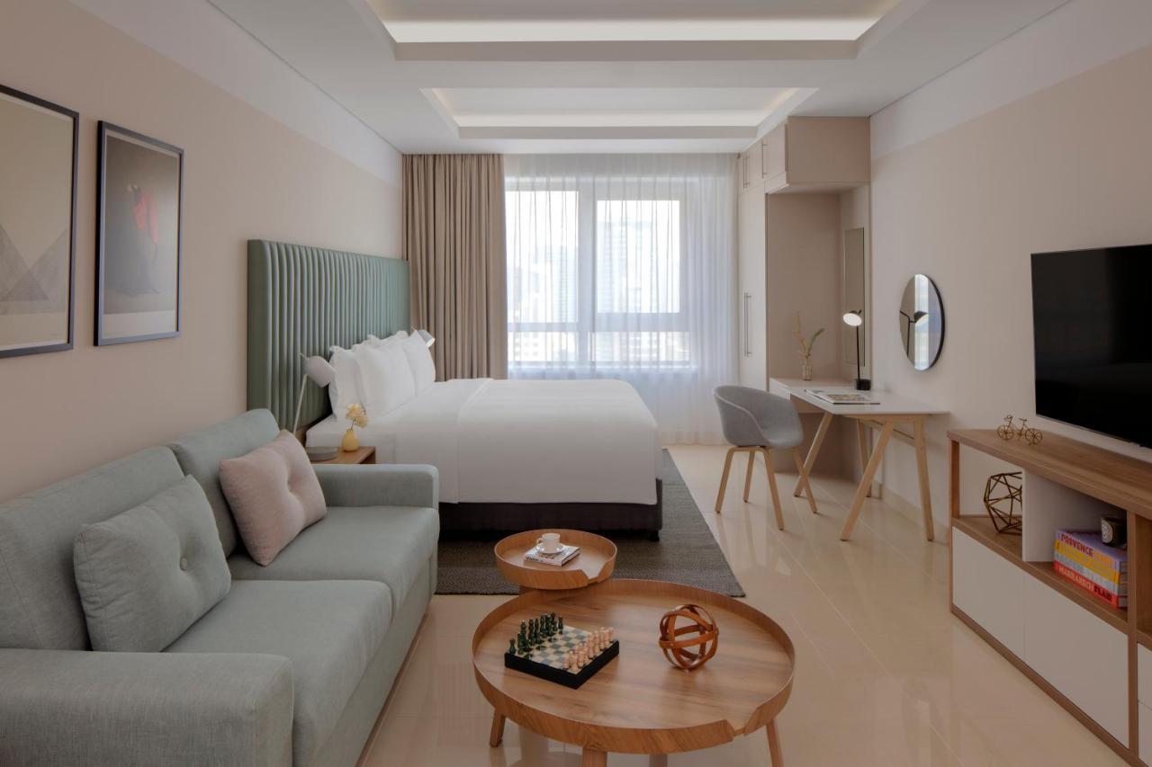 Staybridge Suites Dubai Internet City By Ihg מראה חיצוני תמונה